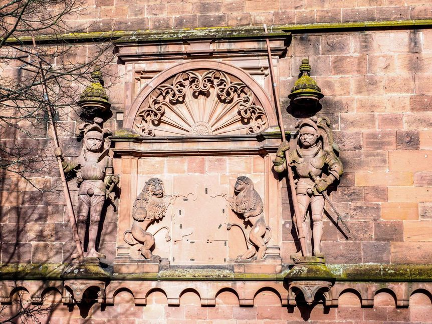 Foto: Ralf Kuhlen Schloss Heidelberg, Torriesen am Torturm